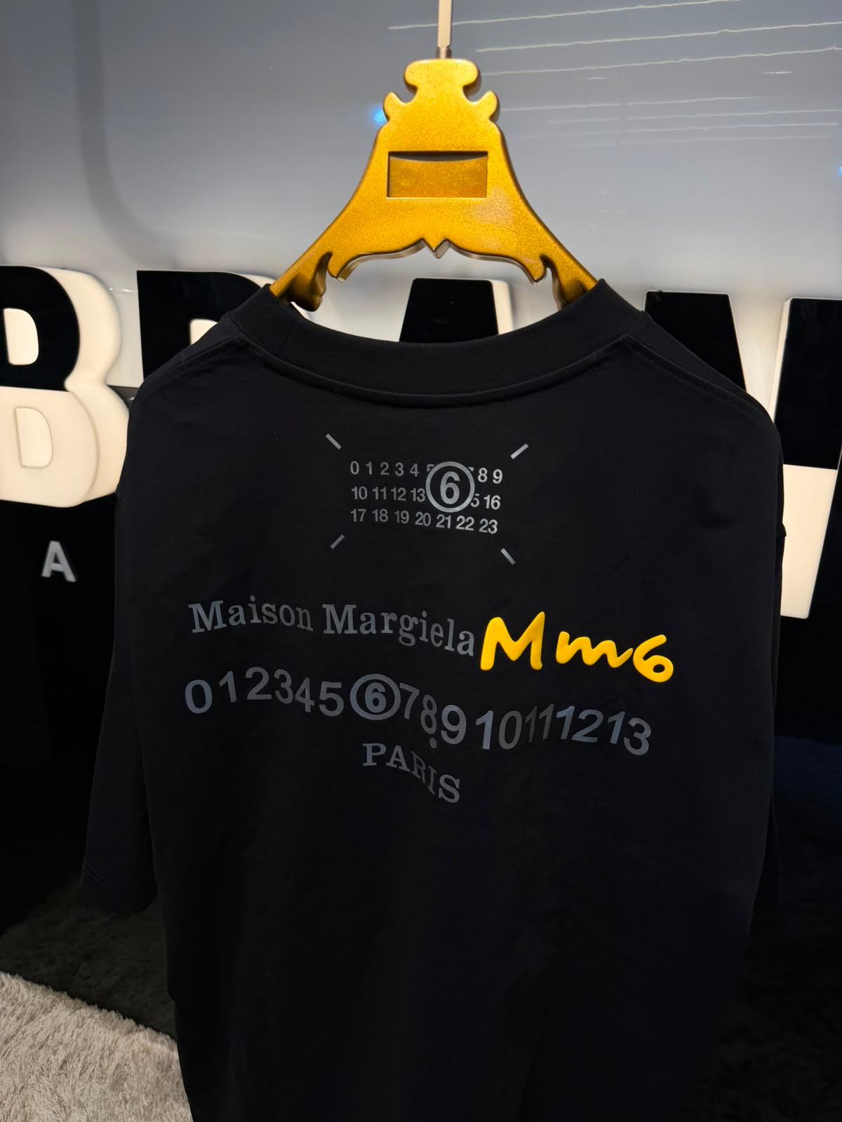 T shirt