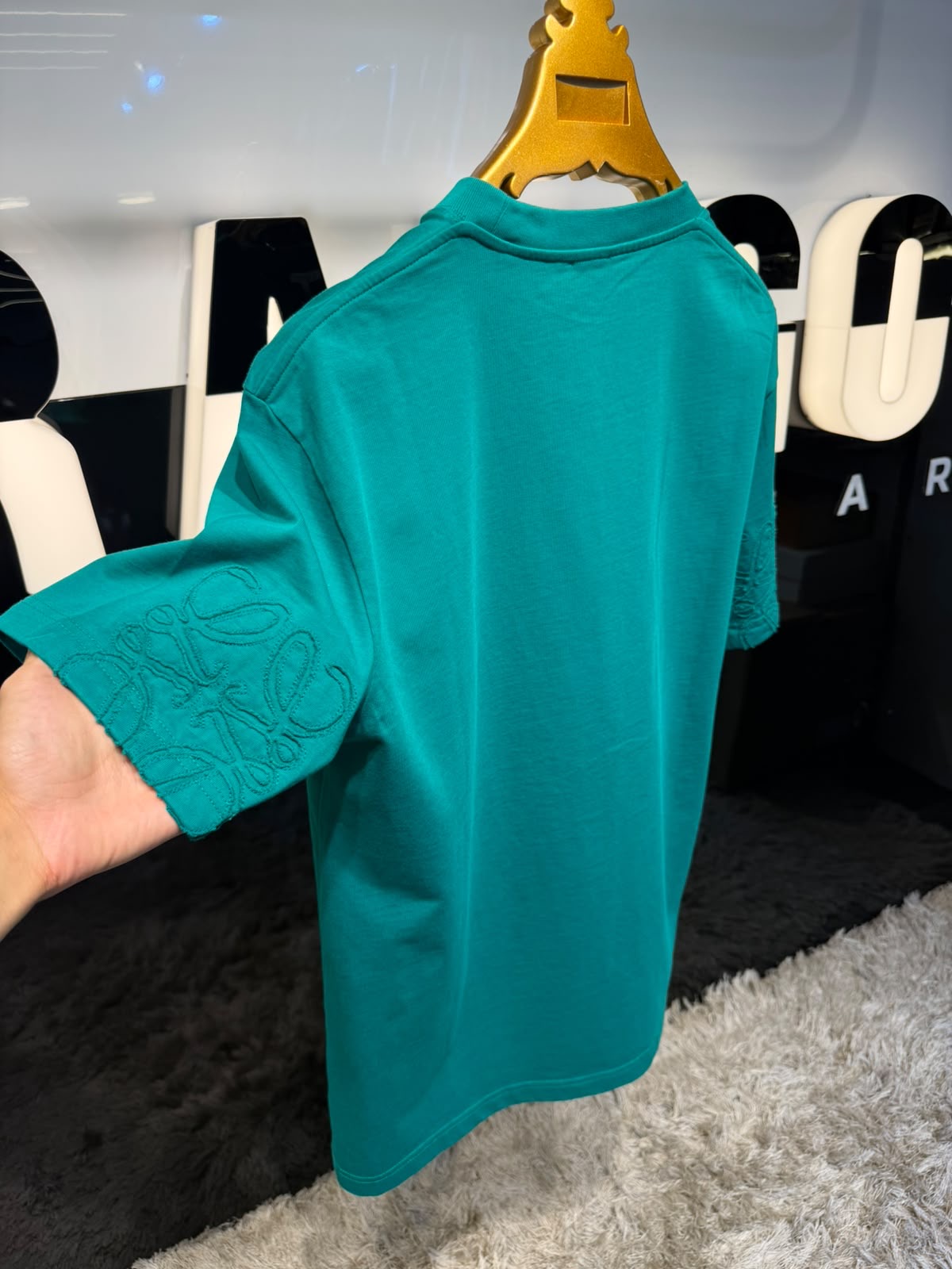 T shirt