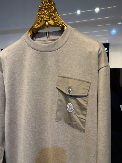 Crew Nech Knit Sweater