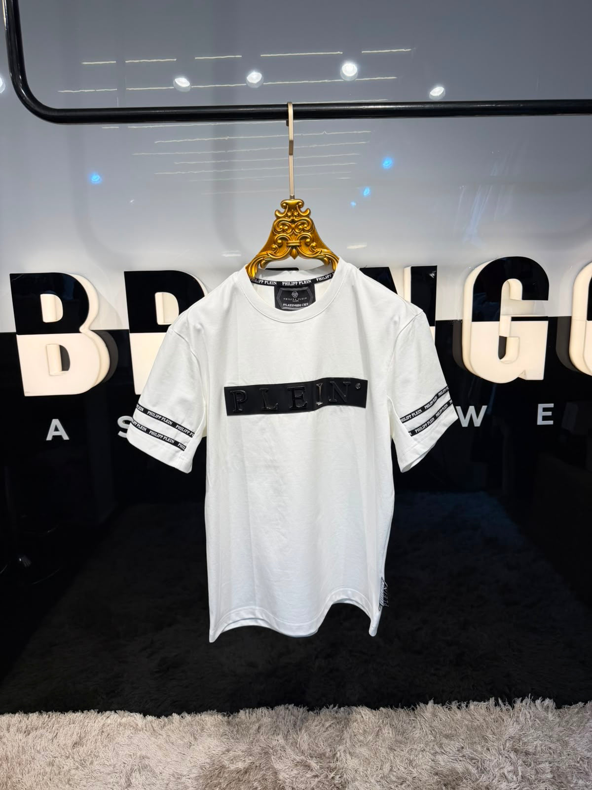 T shirt