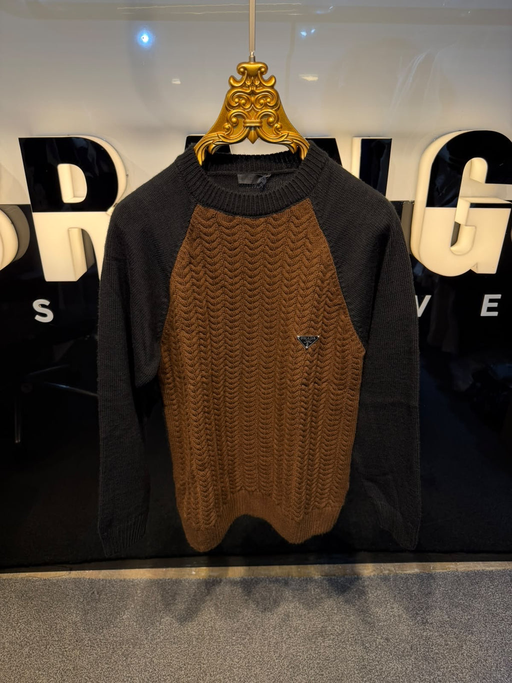 Crew Nech Knit Sweater